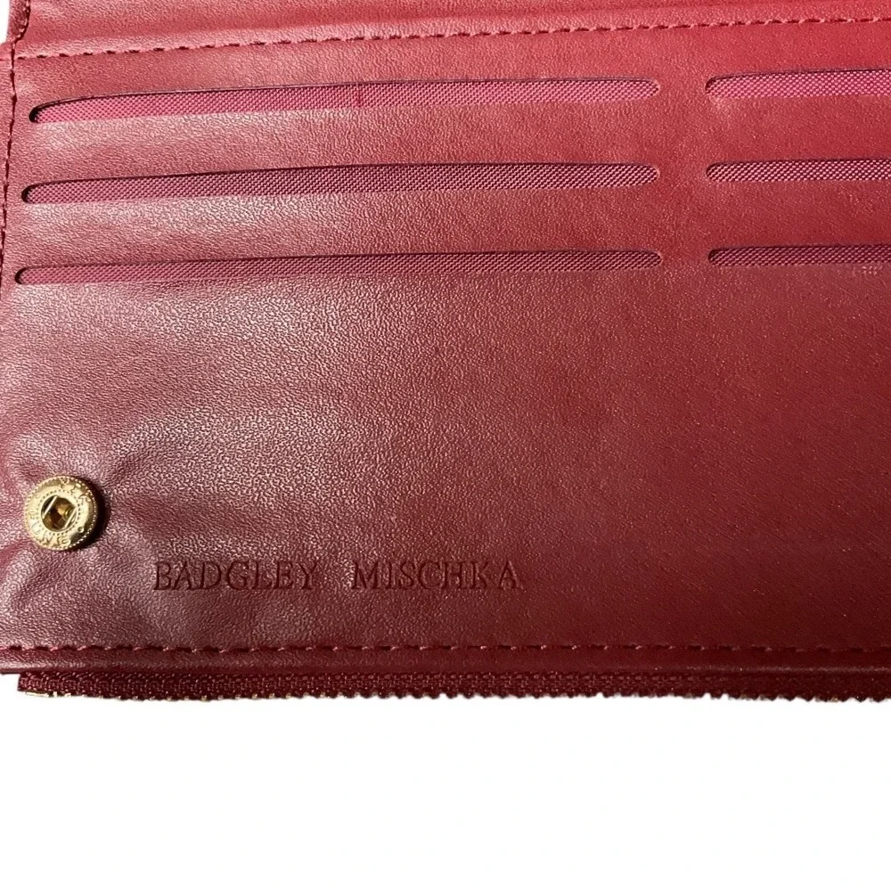 Badgley Mischka Quilted Vegan Leather Stylish Elegant Wine Long Cards Wallet NWT